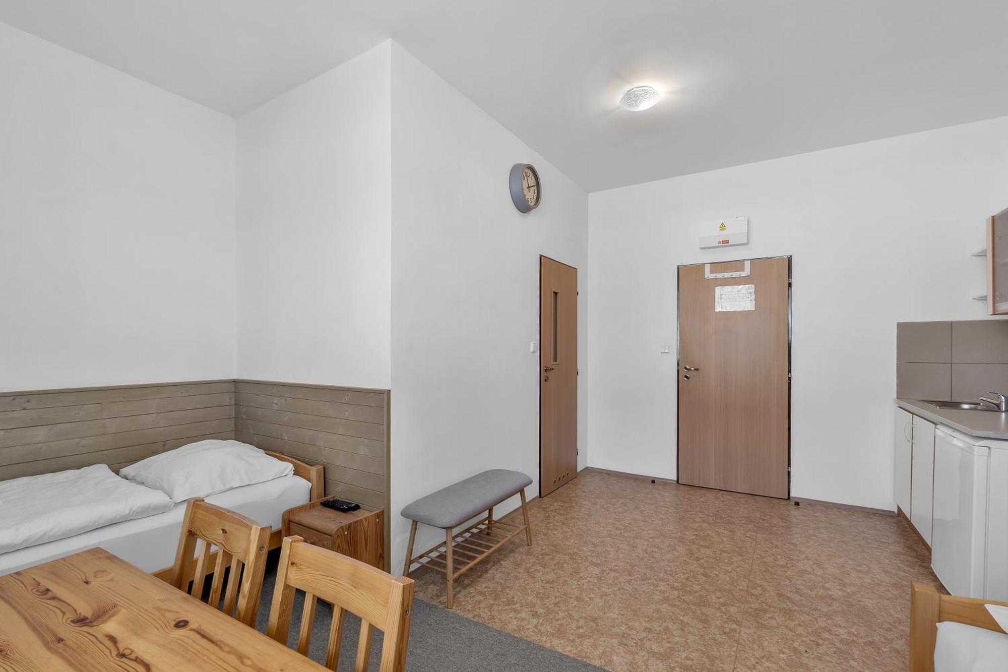 Apartmany A Ubytovani Premyslova, Hradec Kralove Exterior photo